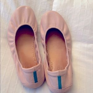 Ballerina Pink Tieks sz 7